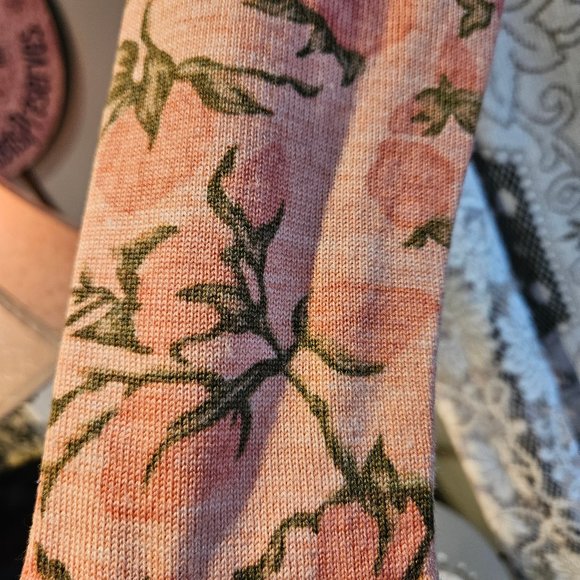 Rare Vintage 100% Merino Wool Rose Sweater Women's L - Picture 4 of 9